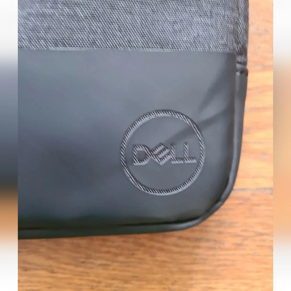 New dell computer laptop shoulder messenger travel bag color grey and black.